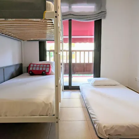 Espacioso De 2 Apartment